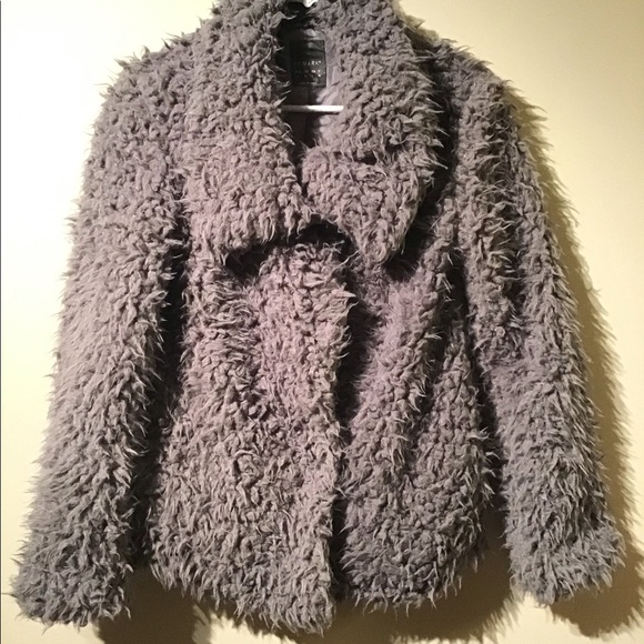 Grey cozy and soft teddy bear Sherpa faux fur coat - Picture 9 of 15